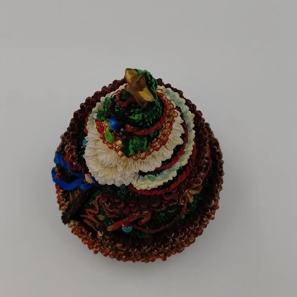 Crinkle Clause by possible Dreams, Ltd Christmas Tree Santa 1996 5 1/2